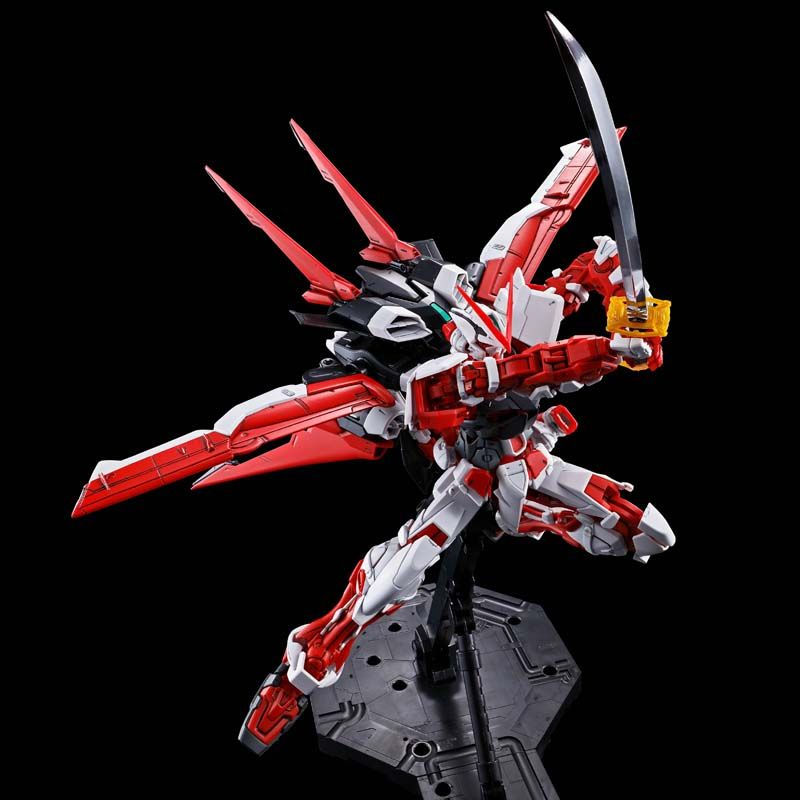 Thumbnail: P-Bandai MG 1/100 MBF-P02 Gundam Astray Red Frame (Flight Unit)