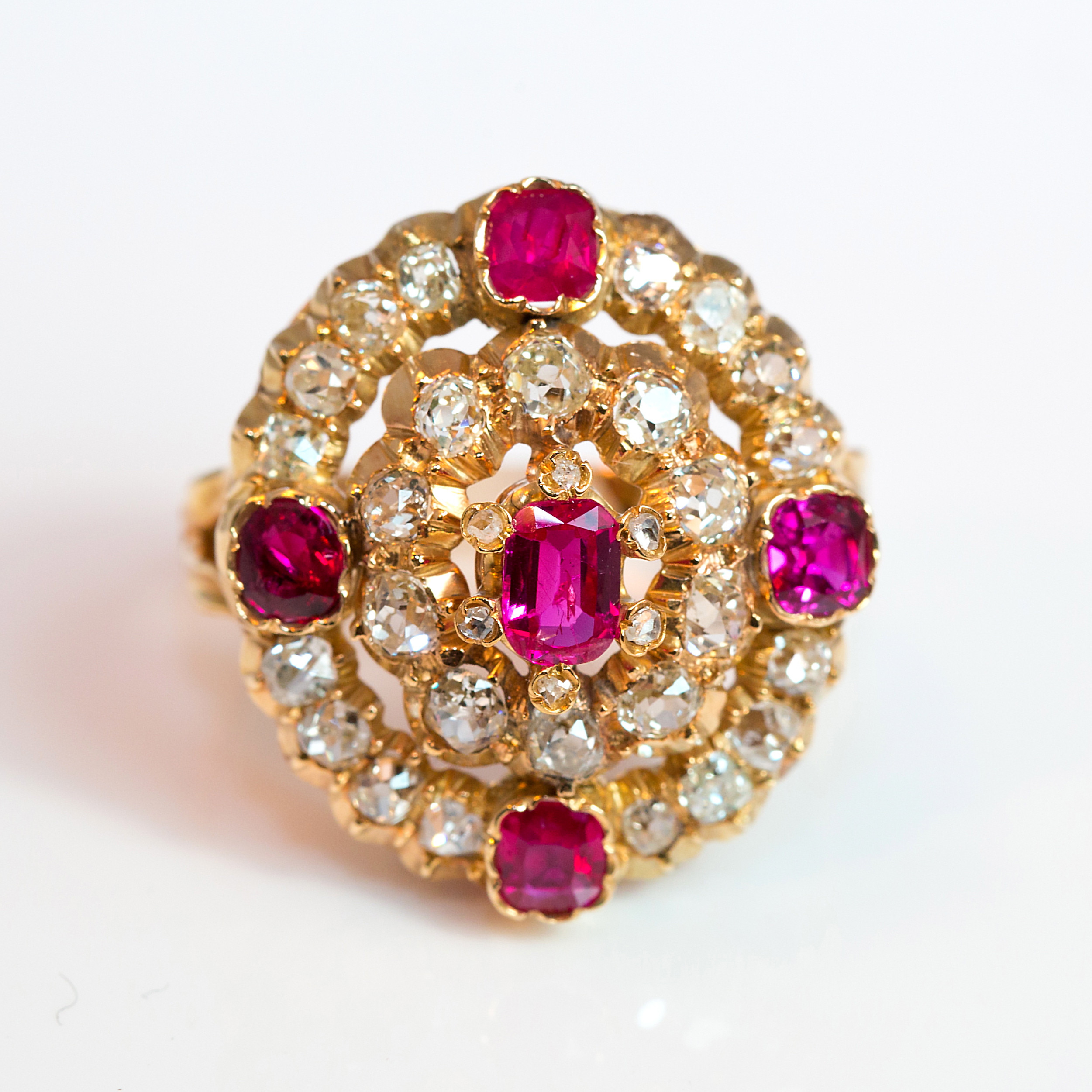 antique-gold-ruby-and-old-mine-cut-diamond-ring