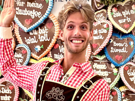 Volkstanz: Traditionelle Tänze buchen