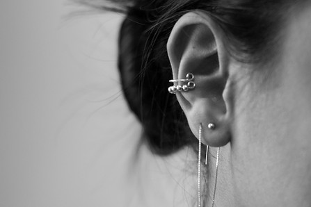 GIRL_PIERCING_EAR.jpeg