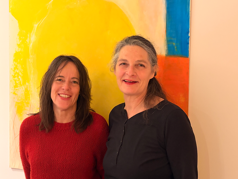 Portrait_Künsterlinnen-Duo