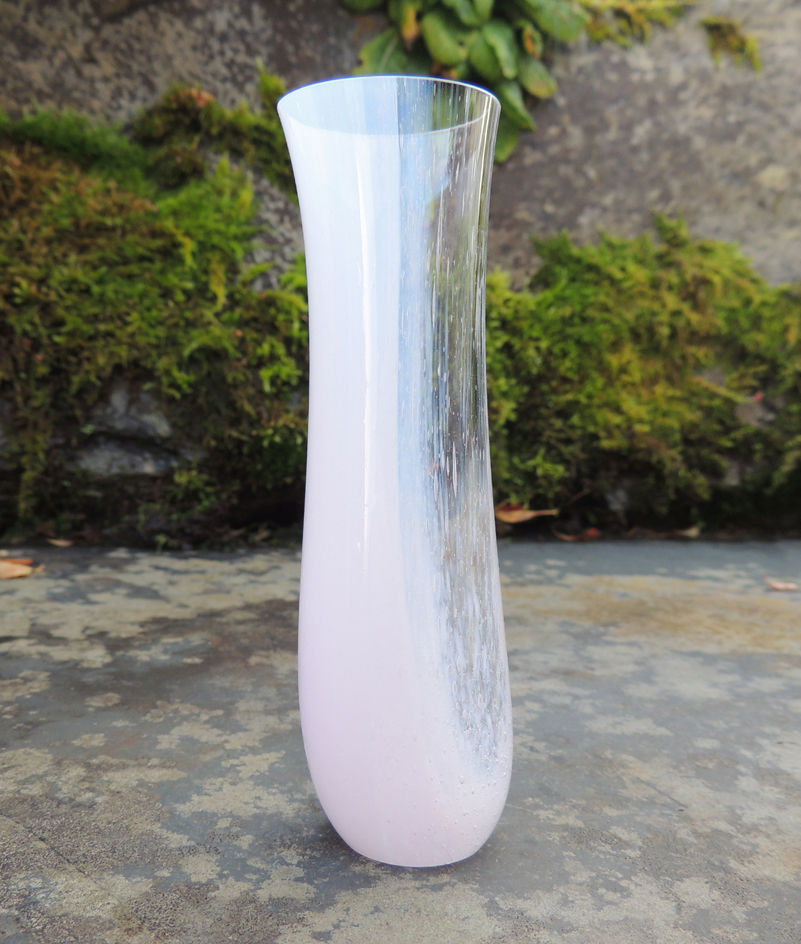 Thumbnail: Petal pink and clear vase