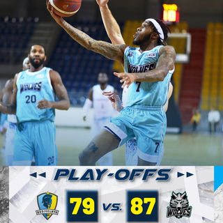 Caver scores seven in overtime, Wolves advance to the Final 4