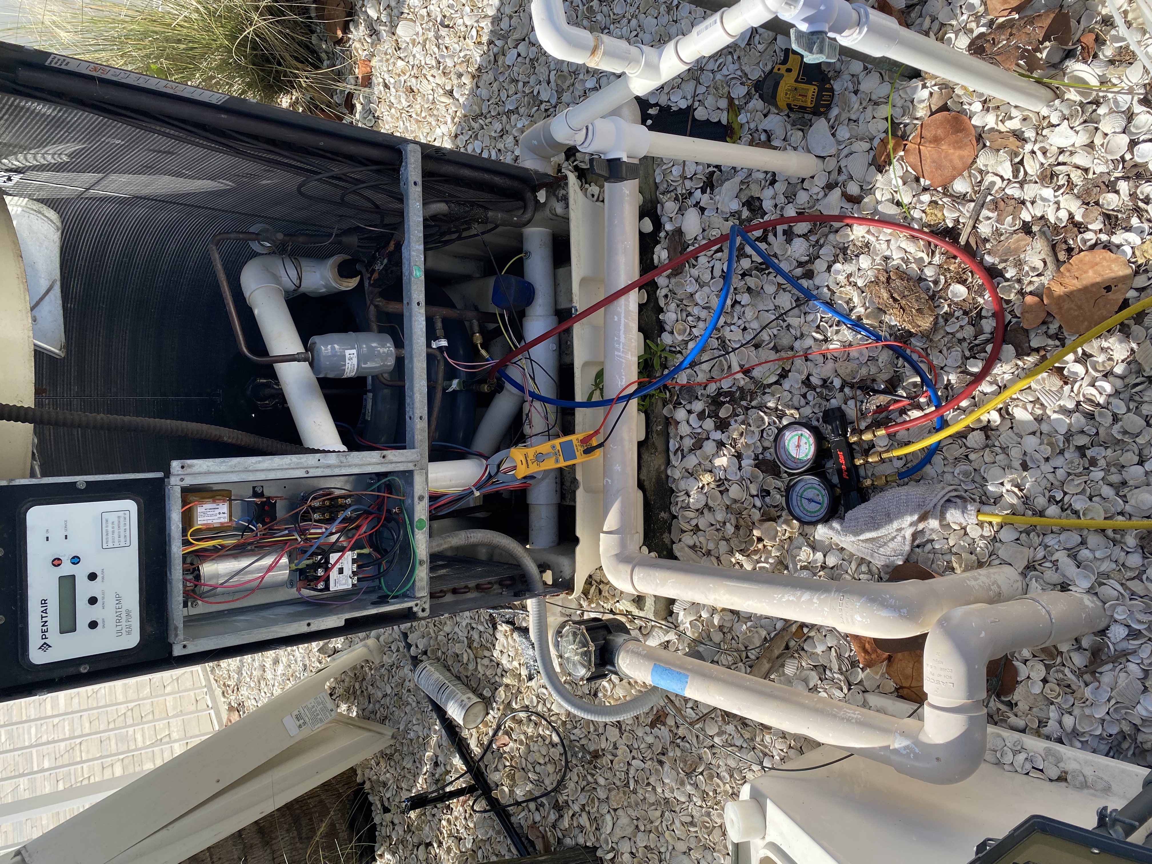 LaBella Aqua Pools equipment service