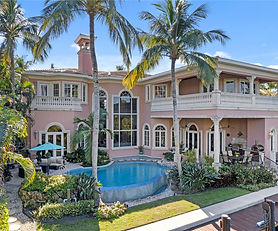 Water Front- Renewed home