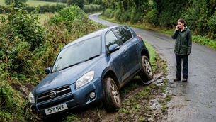 Vehicle recovery vs towing - When Do You Actually Need Winching?