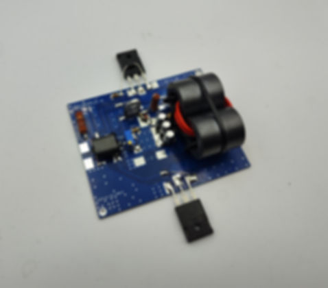 AM/CW/DIGI LINEAR AMPLIFIER 800W MF/HF 0.4-3MHz