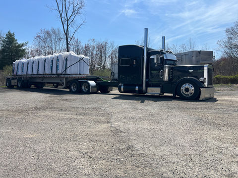 Truck Hauling and Cargo Showcase