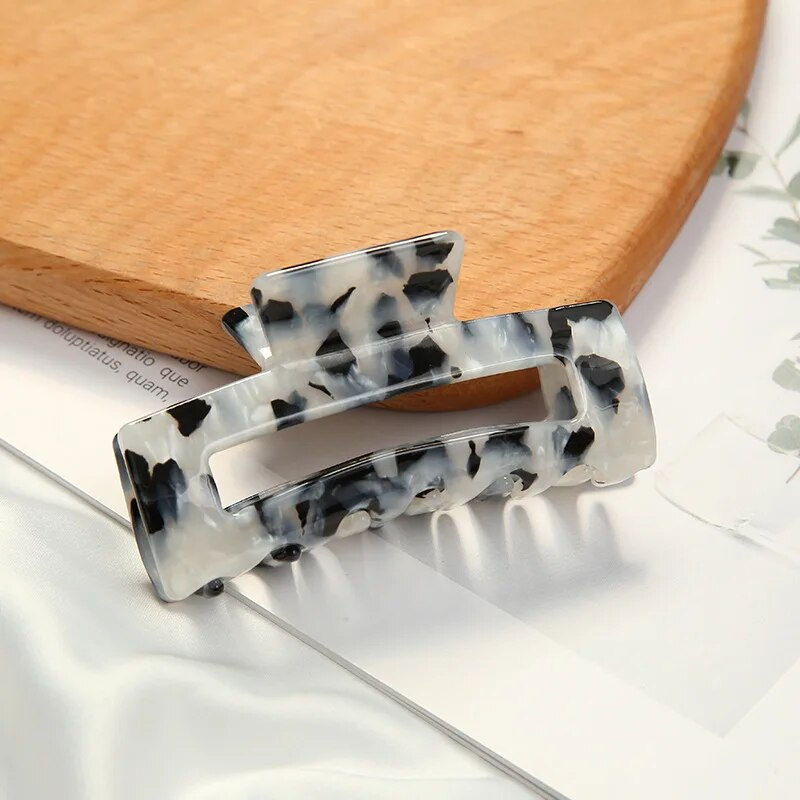 Thumbnail: European and American fashion hair claw clip