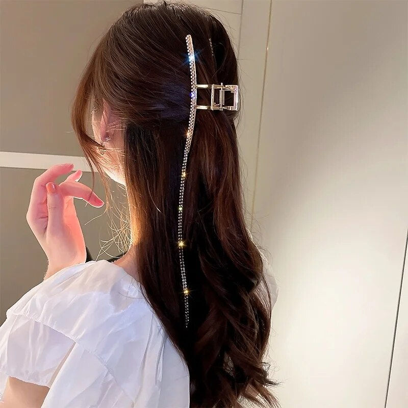 Thumbnail: Metal Crystal Tassel Hair Claw 