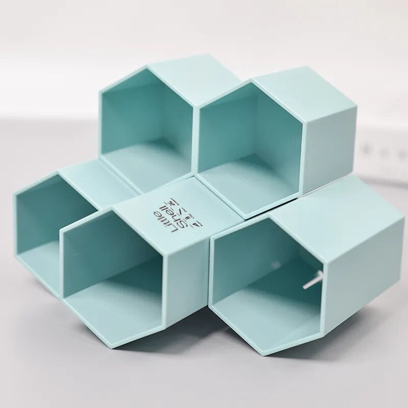 Thumbnail: Cute Hexagonal Pen Holder