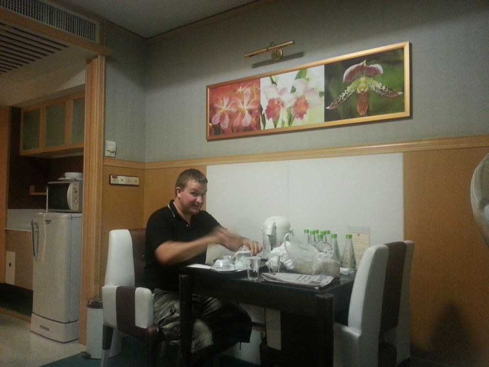 Olly racela in bangkok essay 02 image