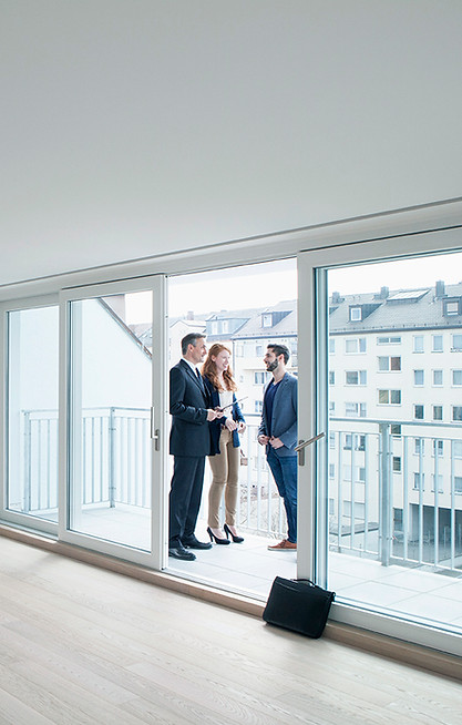 Showing an Apartment