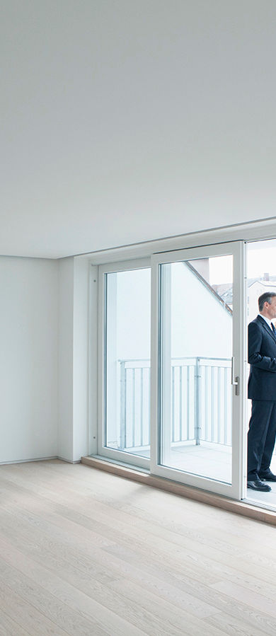 Showing an Apartment
