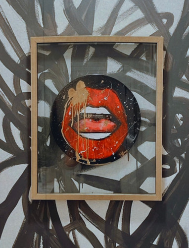 Floating Hand painted Drip Lips on Vinyl Record | speedpainterjessica