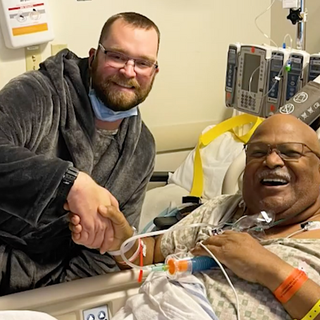 Uber Driver Donates Kidney to Passenger