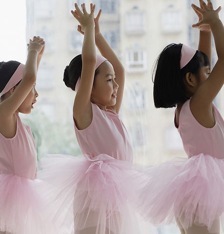 Young Ballerinas