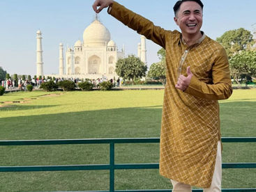 Блогер-миллионник объявлен в международный розыск по подозрению в пособничестве азартному бизнесу