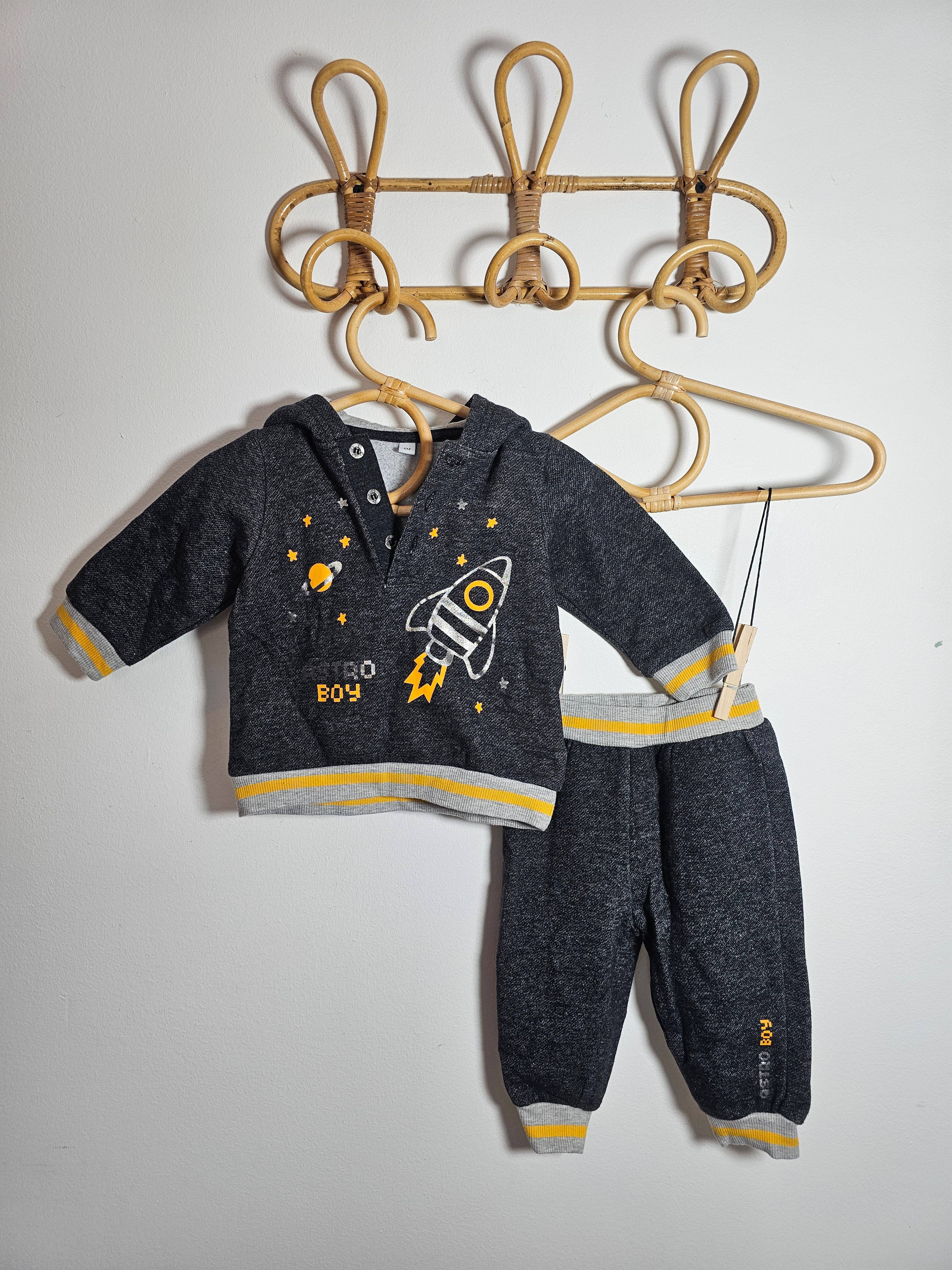Ensemble - Sans marque - 6 mois.