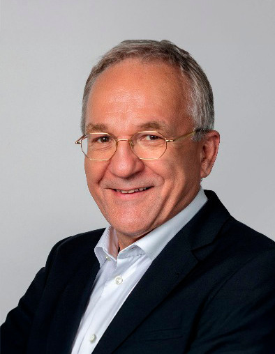 Raimund_Ribitsch_erweiterter_Background.jpg