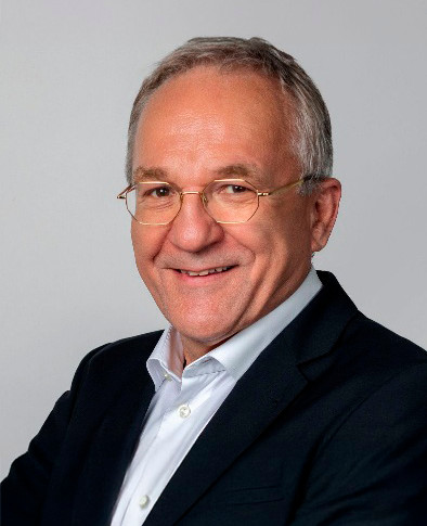 Raimund_Ribitsch_erweiterter_Background.jpg