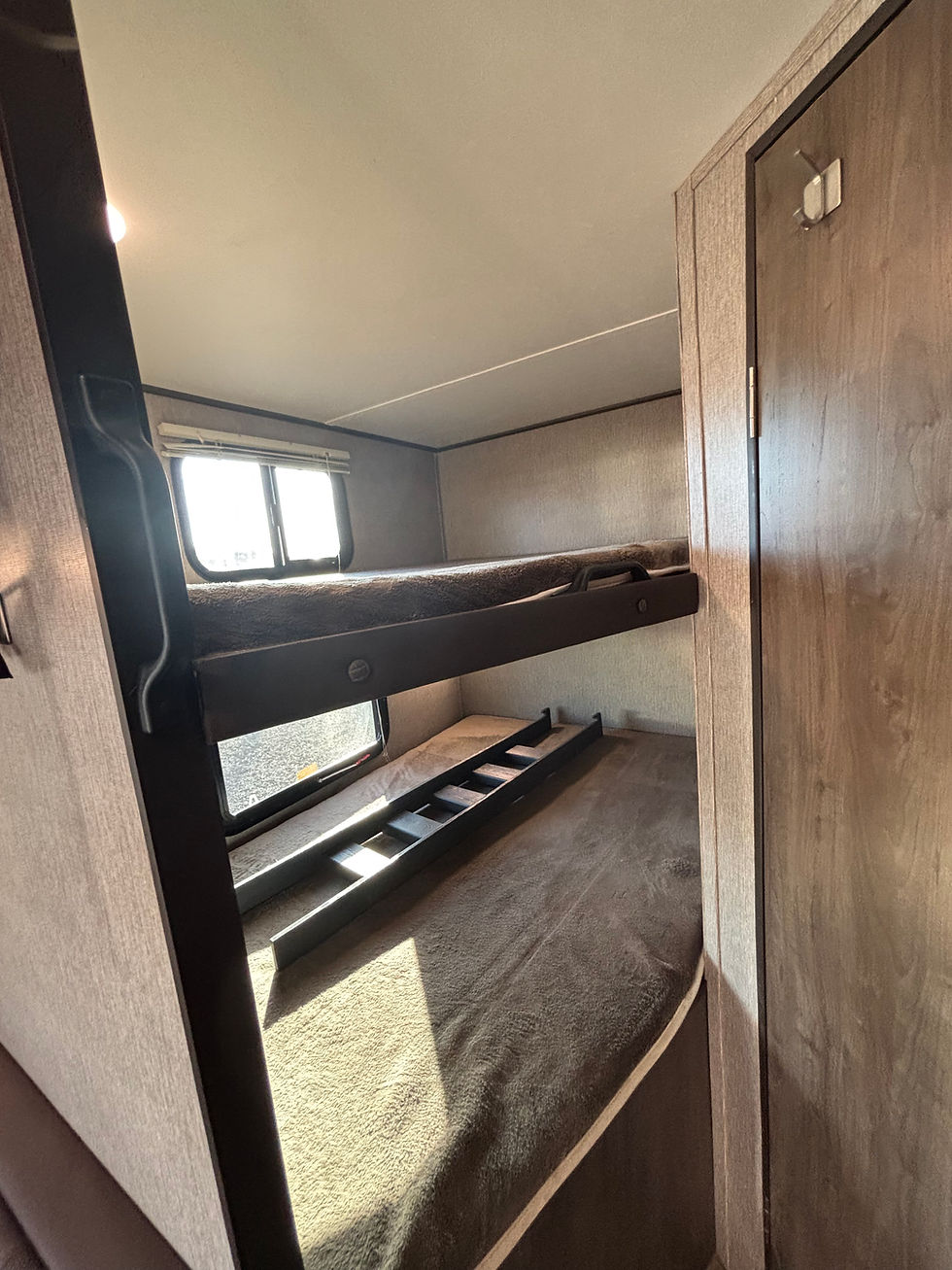 Thumbnail: 2019 Coleman 2125BH