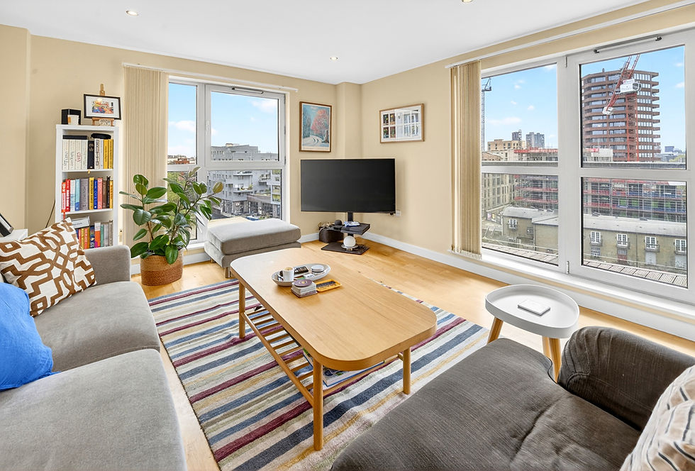 To Let 2 Bedroom Flat, Southgate Road, Islington, London, N1.