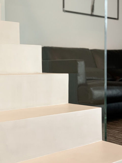 Schody z mikrocementu