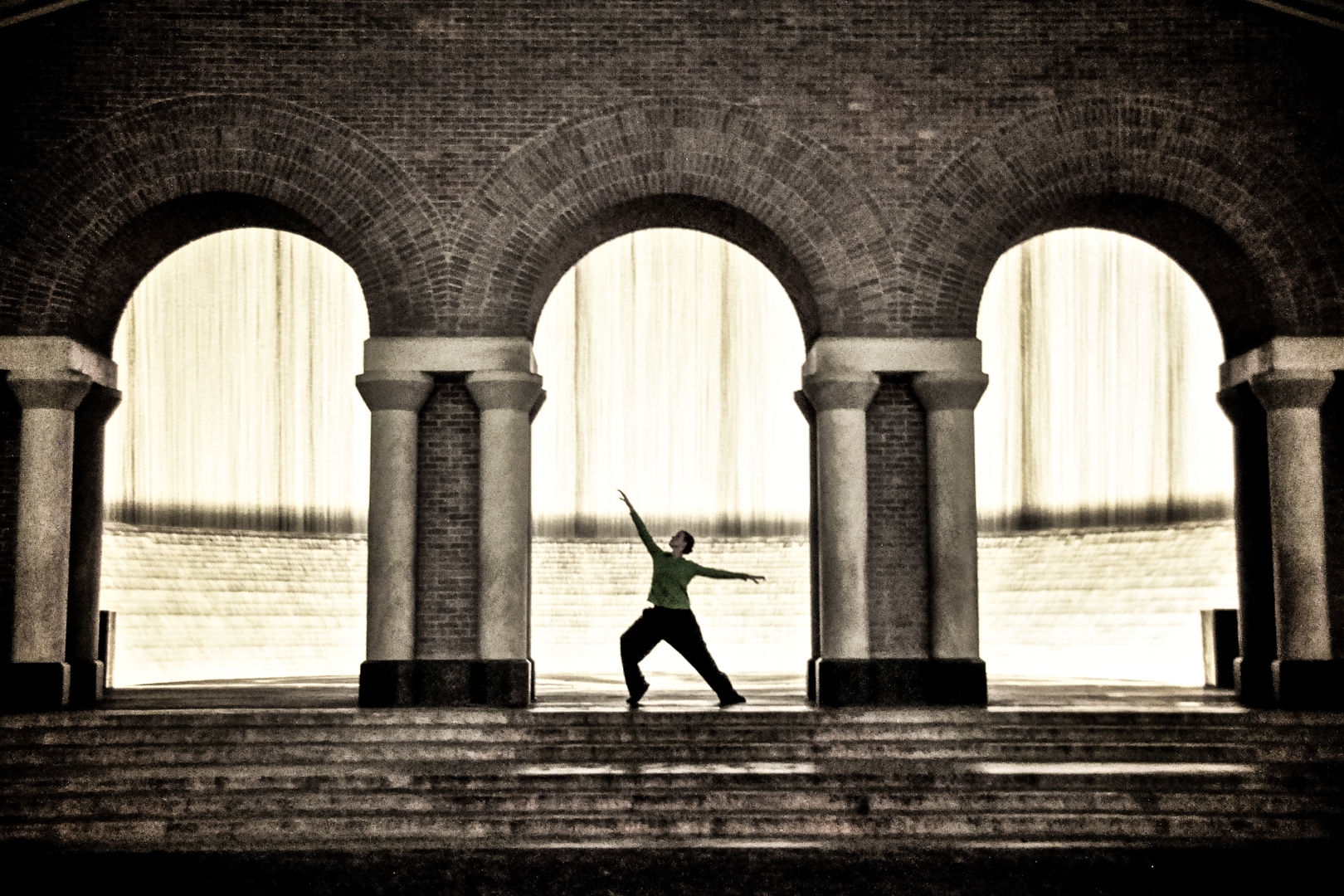 Fountain Dancer