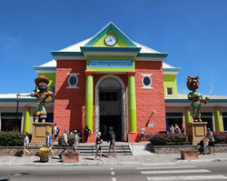 Straw Market - Nassau