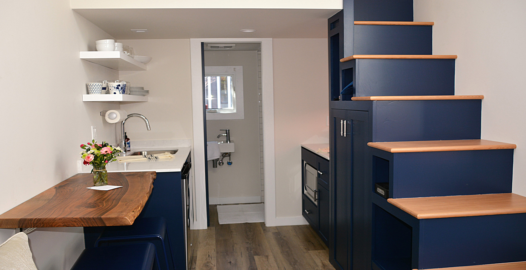 Luxury Tiny Home Hotel Portland Oregon Slabtown Village