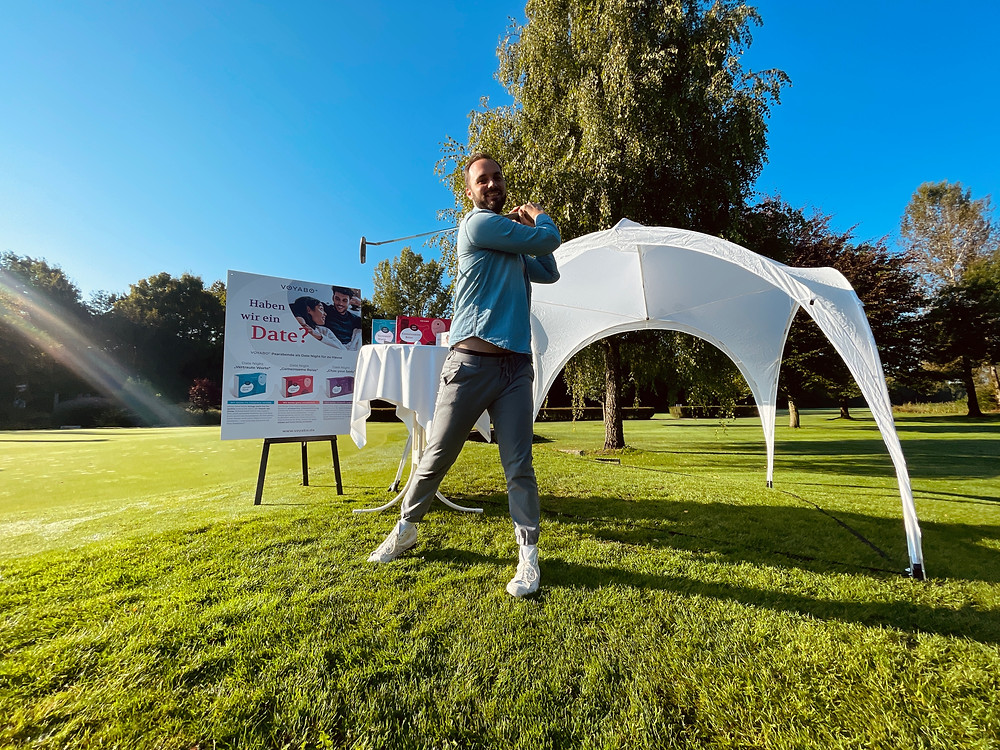 Sven von Voyabo bei einem Charity Golf Turnier