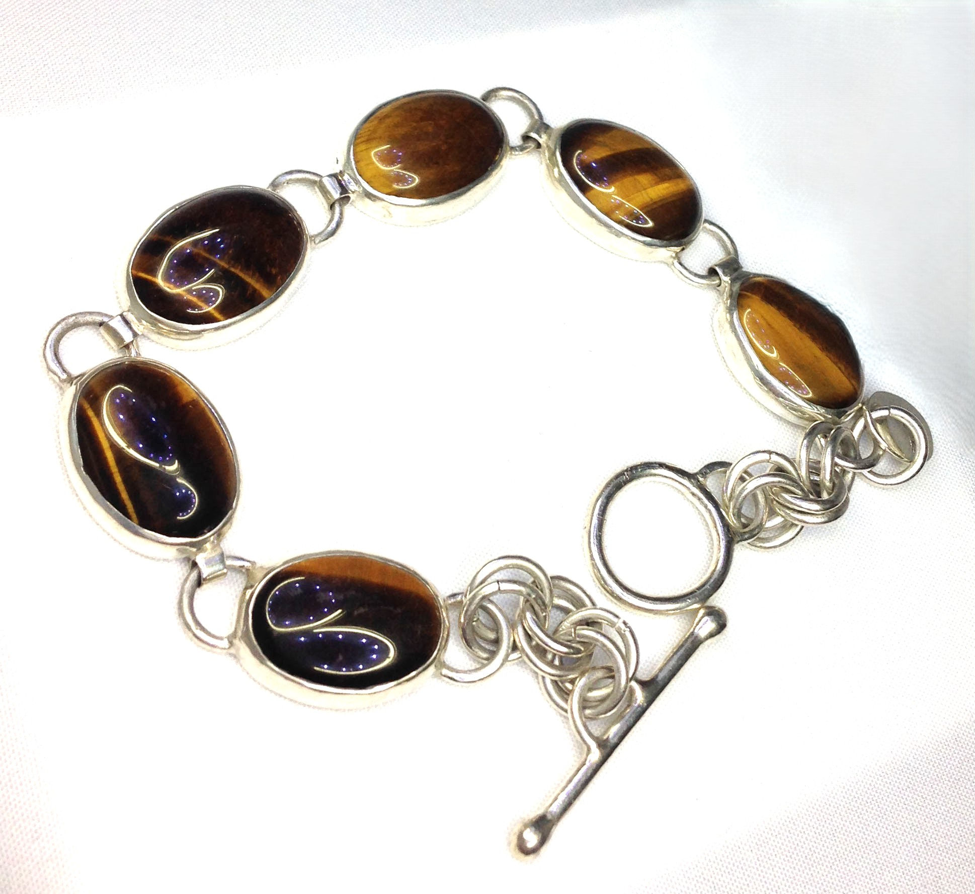Tiger Eye Cabochon Gemstone in Argentium Silver Bracelet Jewelry