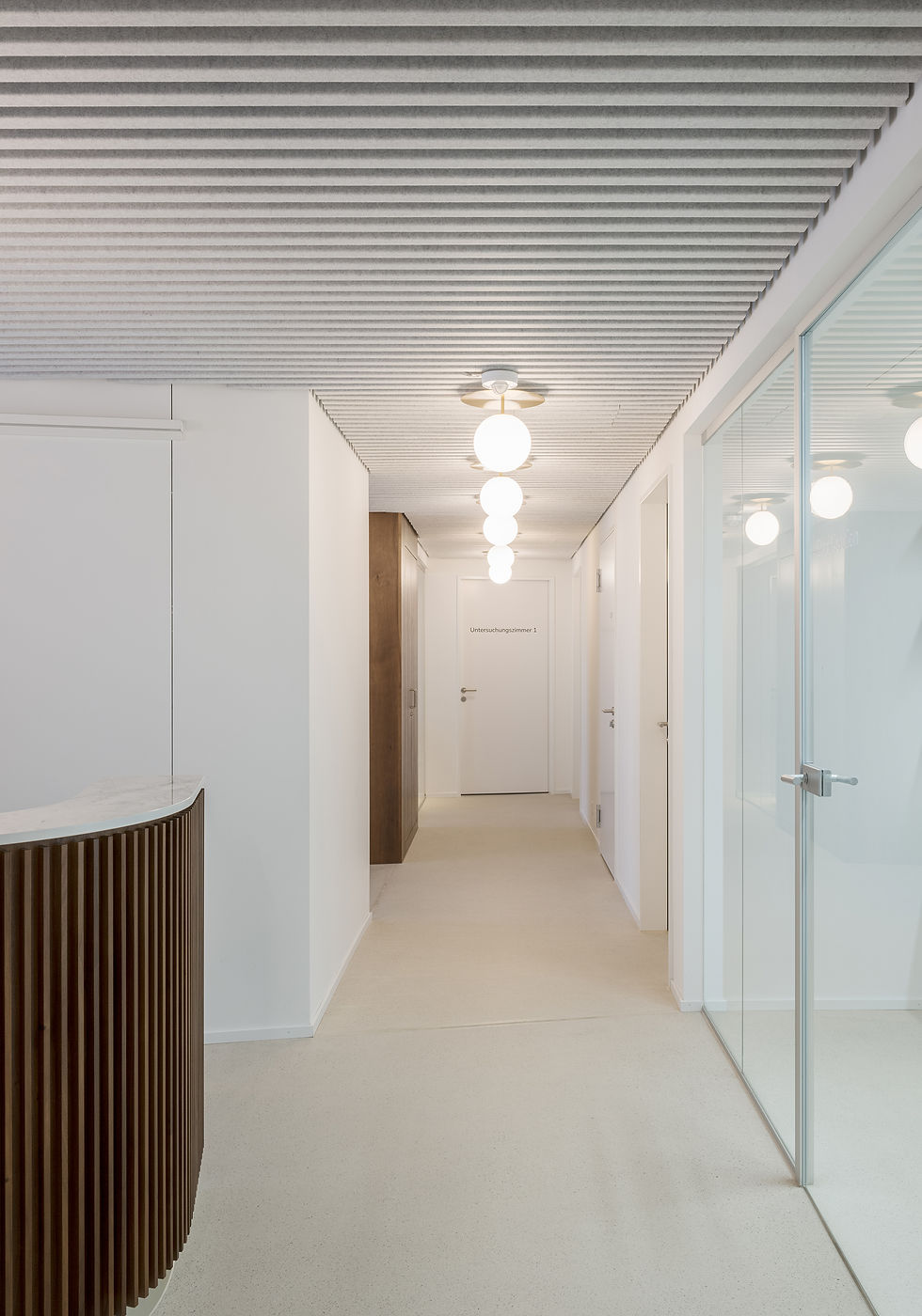 Praxisarchitekten-Gang Praxis viereck-05_klein