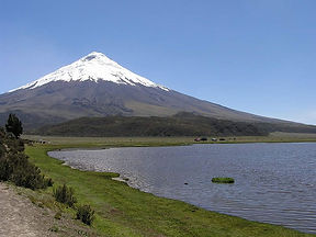 Foto tomada de: http://lugaresecuador.wordpress.com/2013/01/18/parque-nacional-cotopaxi/