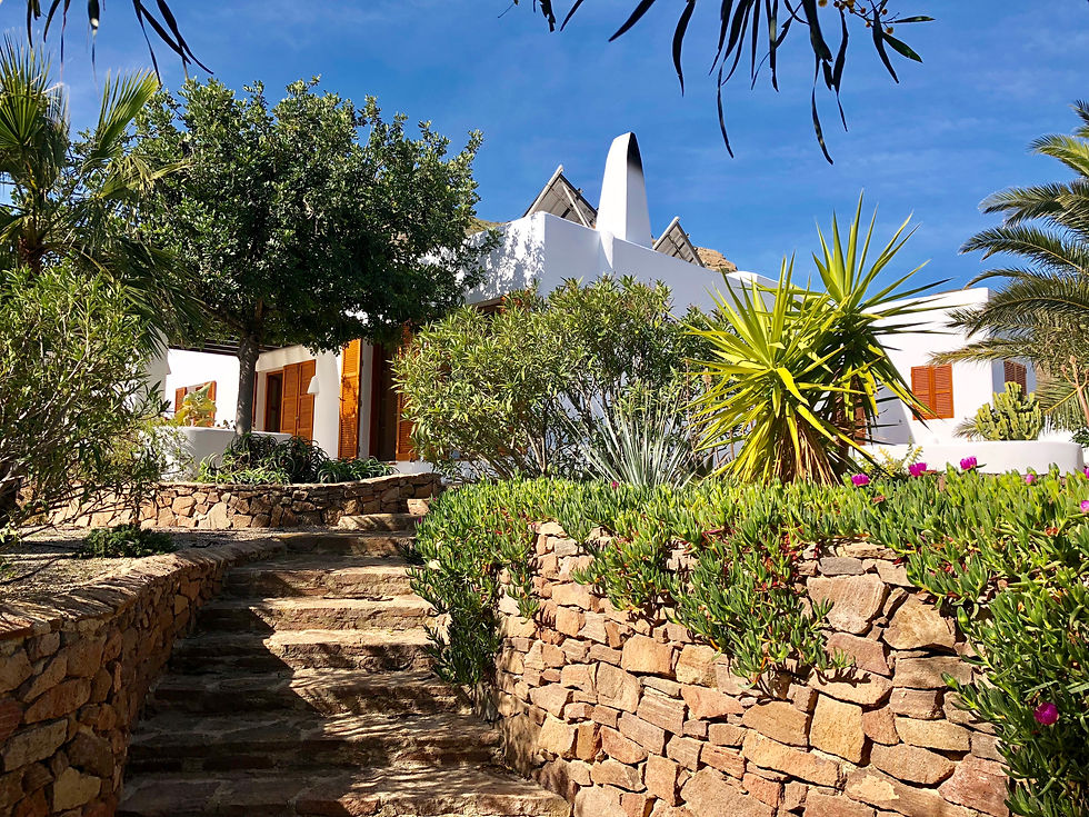 Villa la Graciosa in Spain: Gardens