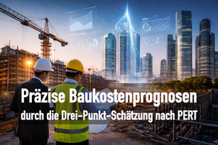 Ingenieure analysieren Baupläne auf einer digitalen Baustelle mit Hochhäusern, Krananlagen und visualisierten Datenmodellen zur präzisen Baukostenprognose