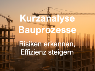 Blick auf eine aktive Baustelle am frühen Morgen mit klaren Strukturen und Bauabläufen – symbolisch für Transparenz und Prozesssicherheit.