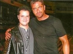 Steve-Corona-Gerard-Butler-Gamer.jpg_edited.jpg