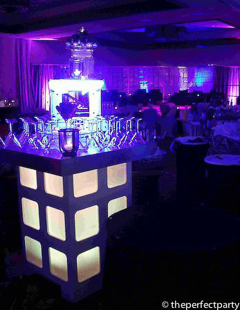 HITECH-FUTURISTIC-35