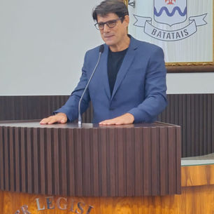 Vereador Beto Tofeti cobra limpeza e manutenção de praça no Jardim Miguel Valenciano