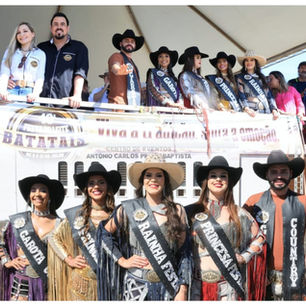 Desfile de Abertura da 48ª Festa do Leite reúne 20 mil pessoas e celebra tradições rurais em Batatais