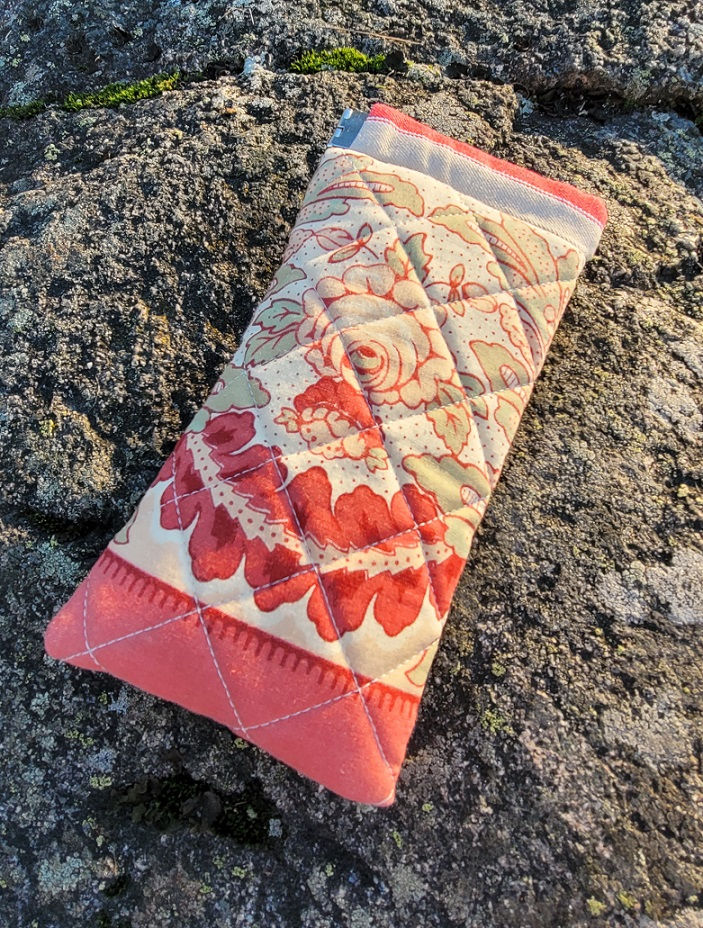 Thumbnail: Handmade quilted flex frame glasses case with crosshatch quilting made from vintage fabric
