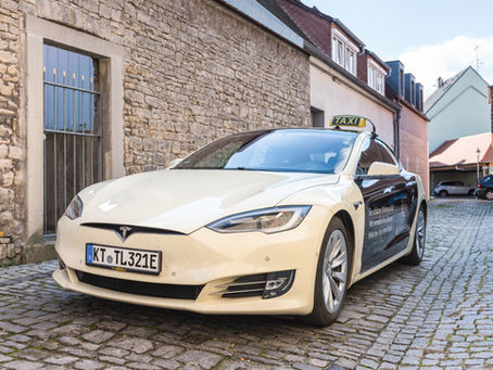 Das E-Taxi ist der Renner an der Mainschleife