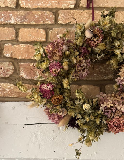 Thumbnail: Beautiful Natural Pinks & Greens Wreath
