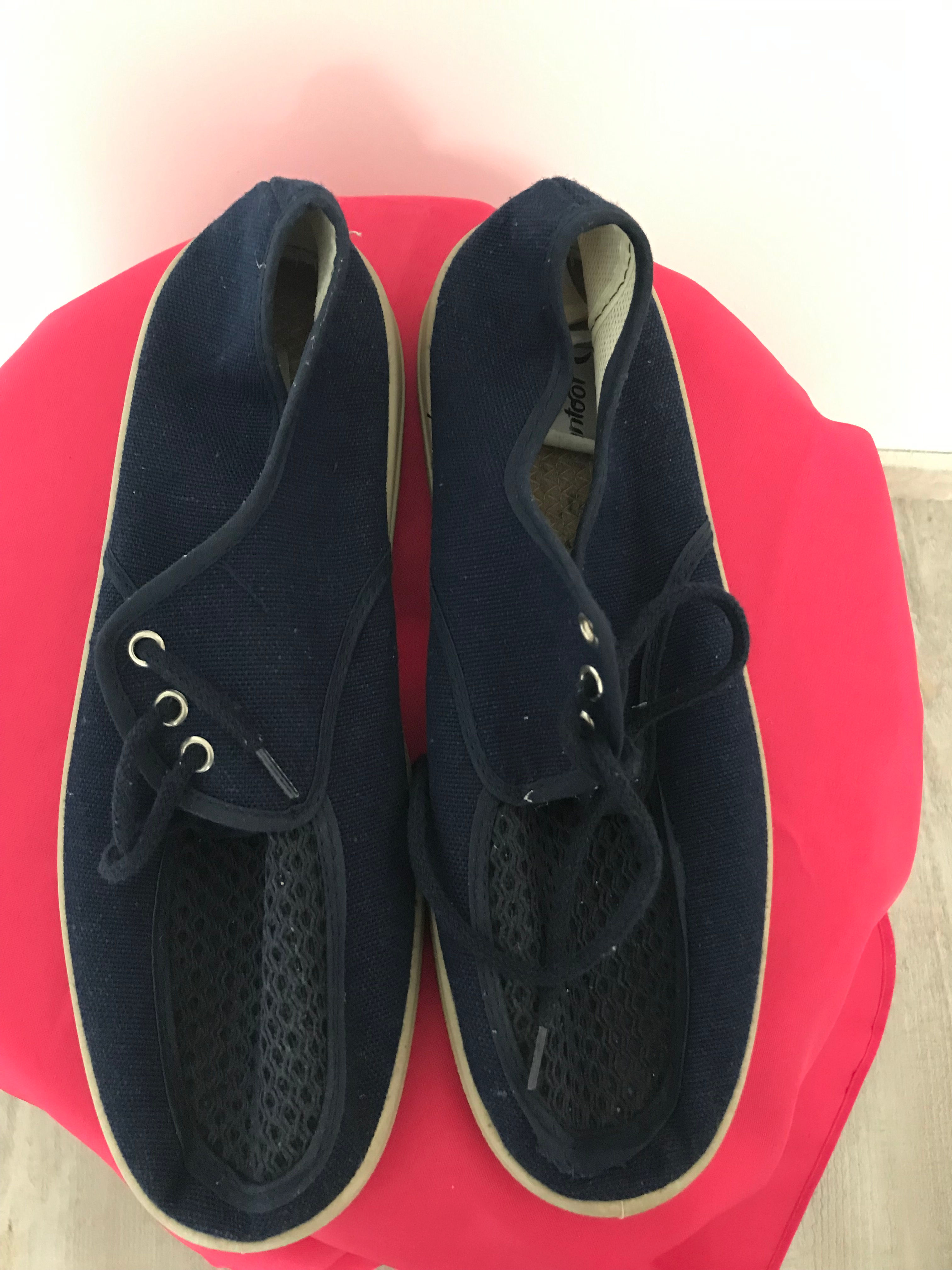 CHAUSSURES TOILE PANTOOF (Taille 43)