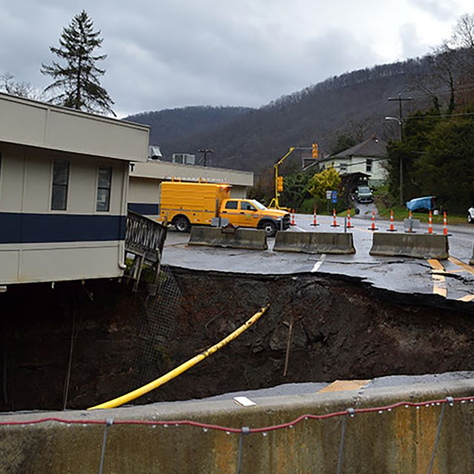 Police Station Threatened; Temporary Bridge Planned over Giant Sinkhole in Hinton, WV