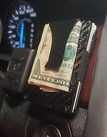 Wallet_Car_02.jpg
