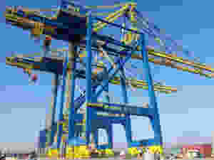 HHMC cranes supplied earlier to the Tripoli Port Authority in Lebanon.