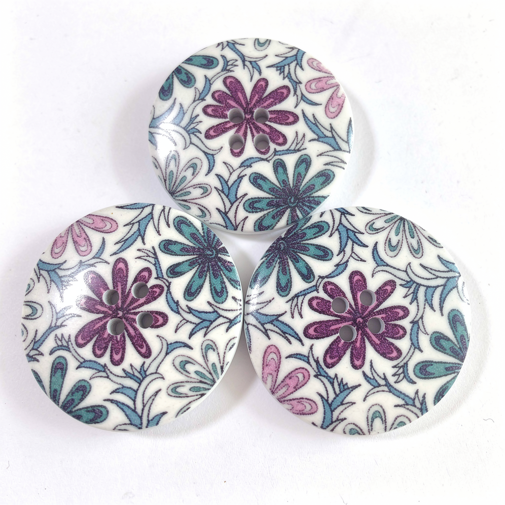 3 boutons bois motif de fleurs